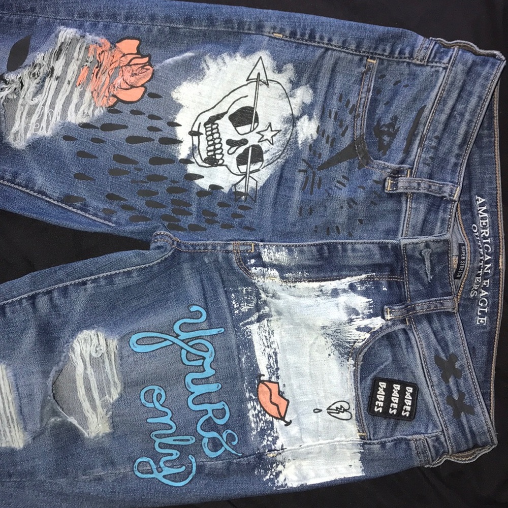 The hottest American eagle super stretch jeans